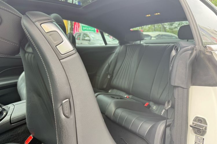 Used Mercedes-Benz E-Class 2017 E 200 4MATIC Coupe Interior 9