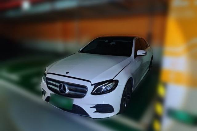 Used Mercedes-Benz E-Class 2017 E 300 L Sporty and Stylish Model