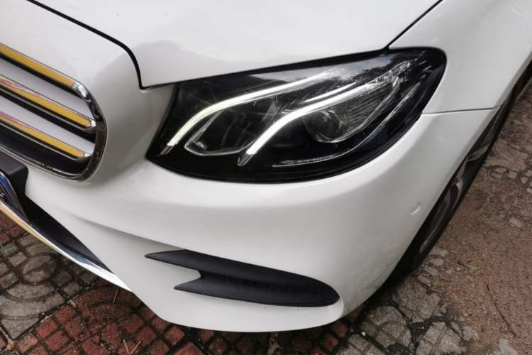 Used Mercedes-Benz E-Class 2017 E 300 L Sport Luxury Edition Left Front Headlight