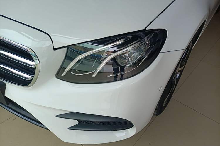 Used Mercedes-Benz E-Class 2017 E 200 Sport Left Front Headlight