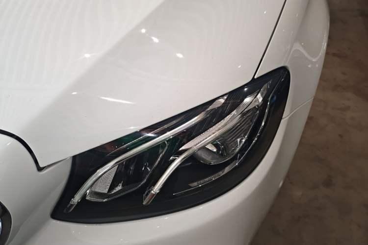 Used Mercedes-Benz E-Class 2017 E 200 L Sport 4MATIC Left Front Headlight