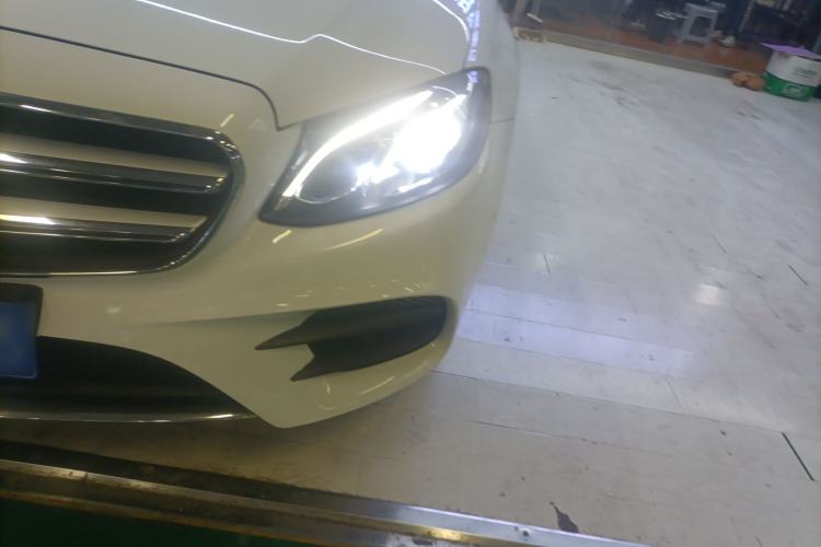 Used Mercedes-Benz E-Class 2017 E 200 L Sport 4MATIC Left Front Headlight