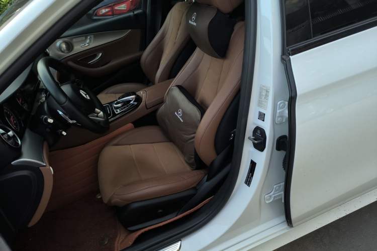 Used Mercedes-Benz E-Class 2017 Restyled E 300 Sport Edition Left Front Seat