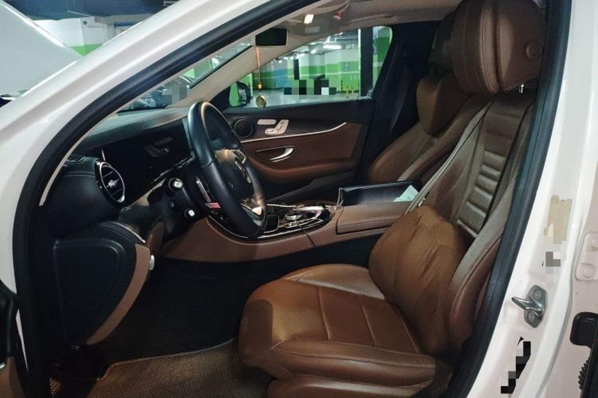 Used Mercedes-Benz E-Class 2017 E 300 L Sport Luxury Edition Left Front Seat