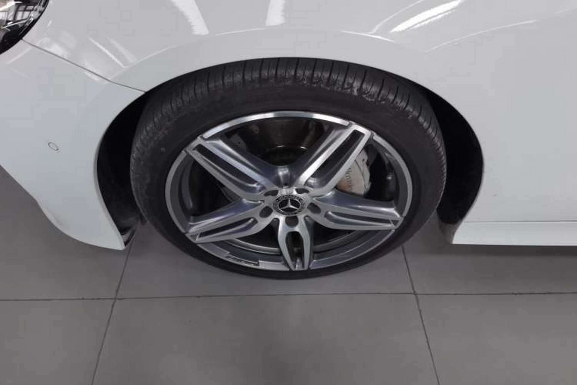 Used Mercedes-Benz E-Class 2017 E 200 Coupe Left Front Wheel Hub