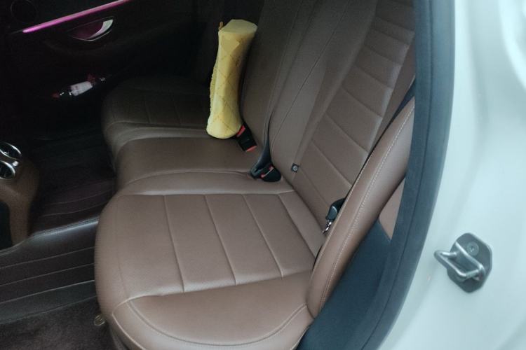 Used Mercedes-Benz E-Class 2017 E 300 L Sport Luxury Edition Left Rear Seat