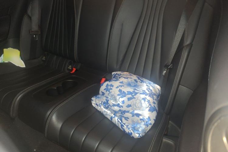 Used Mercedes-Benz E-Class 2017 E 300 Coupe Left Rear Seat