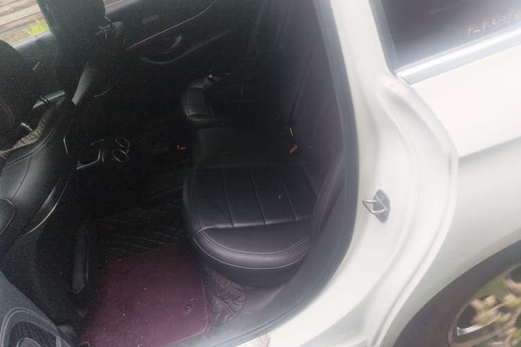 Used Mercedes-Benz E-Class 2017 E 200 L Sport 4MATIC Left Rear Seat