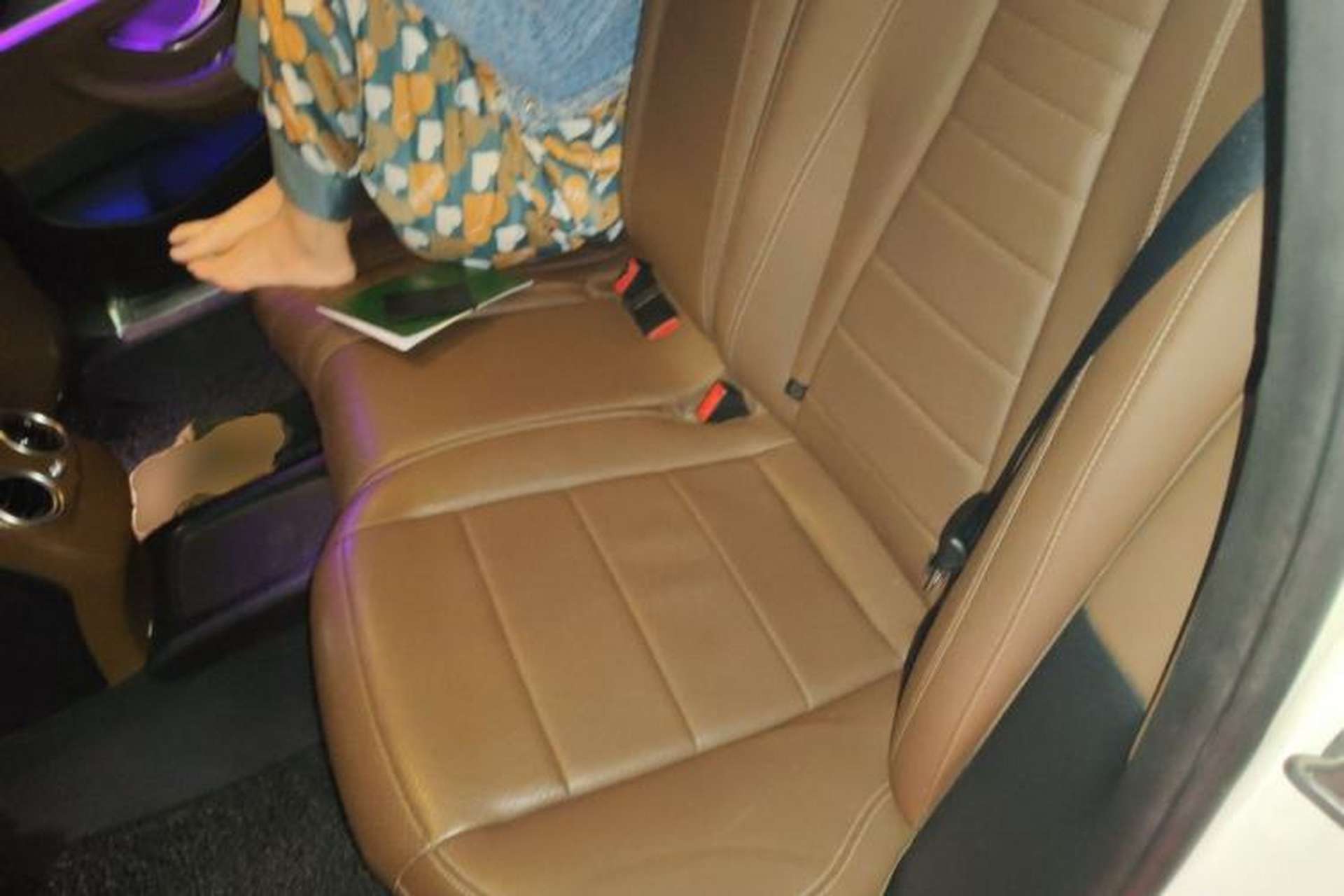 Used Mercedes-Benz E-Class 2017 E 300 L Sport Luxury Edition Left Rear Seat
