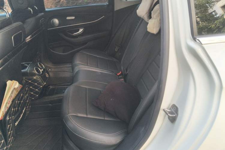 Used Mercedes-Benz E-Class 2017 E 300 L Sport Luxury Edition Left Rear Seat