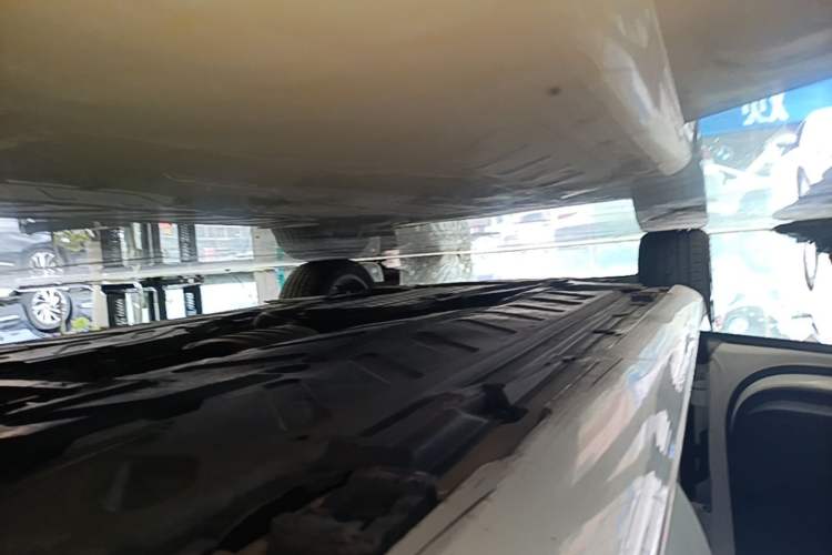 Used Mercedes-Benz E-Class 2017 E 200 Sport Left Side Sill
