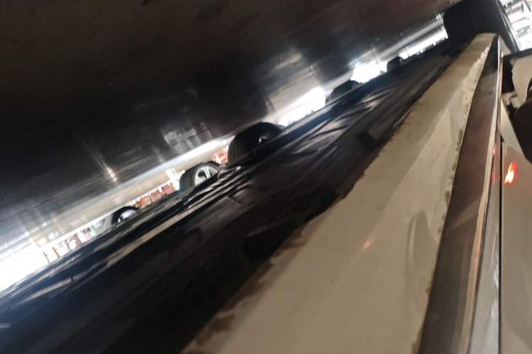 Used Mercedes-Benz E-Class 2017 E 200 L Sport 4MATIC Left Side Sill