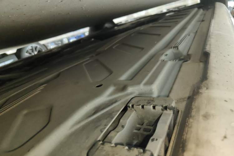 Used Mercedes-Benz E-Class 2017 E 200 Sport Left Side Sill