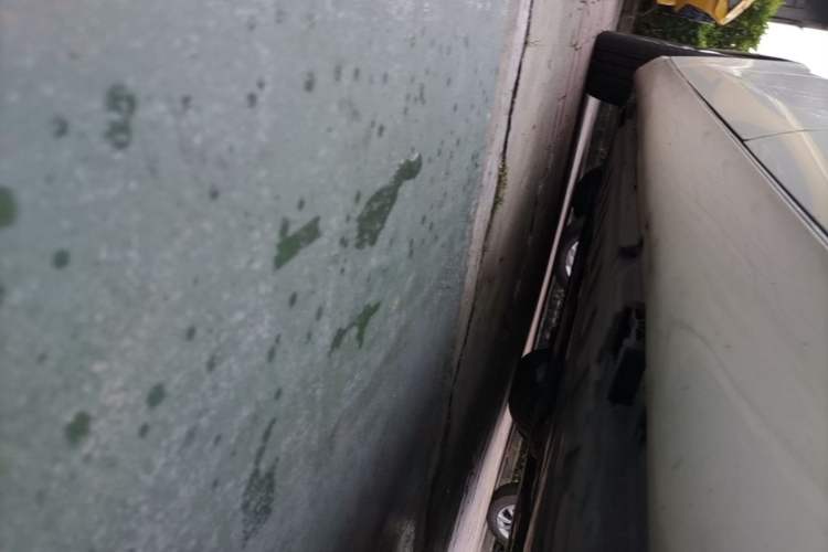 Used Mercedes-Benz E-Class 2017 E 300 L Luxury Model Left Side Sill
