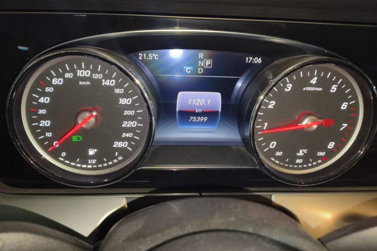Used Mercedes-Benz E-Class 2017 E 300 Coupe Odometer Close Up