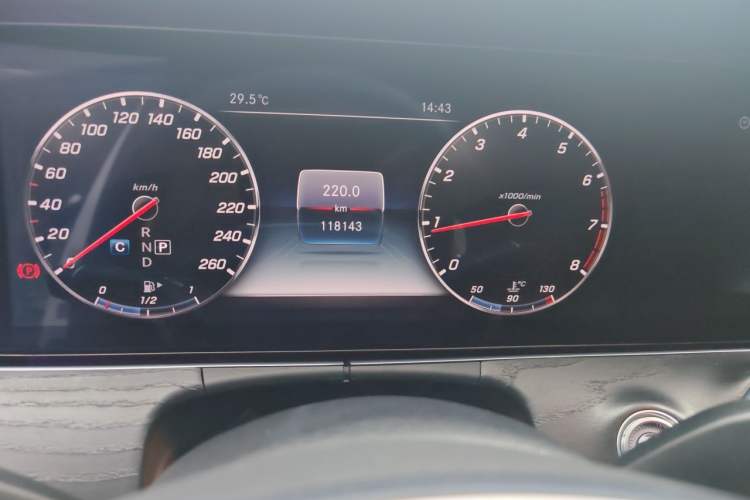 Used Mercedes-Benz E-Class 2017 E 200 L Sport 4MATIC Odometer Close Up
