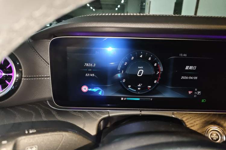 Used Mercedes-Benz E-Class 2017 E 200 Coupe Odometer Close Up