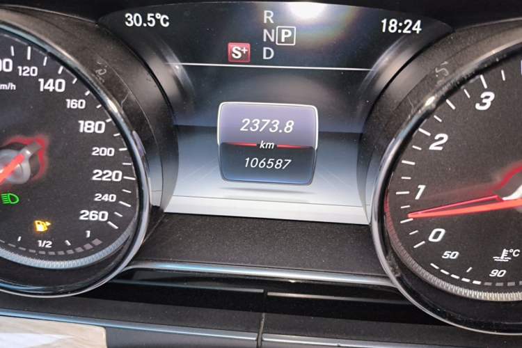 Used Mercedes-Benz E-Class 2017 E 200 Coupe Odometer Close Up