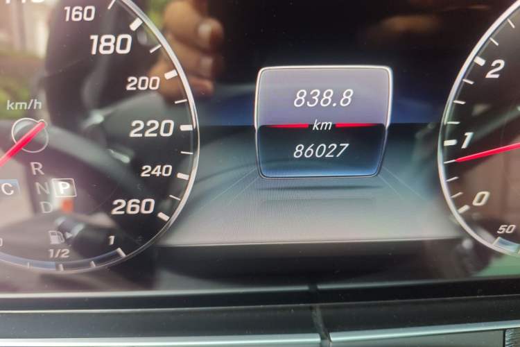Used Mercedes-Benz E-Class 2017 E 300 L Sport Luxury Edition Odometer Close Up