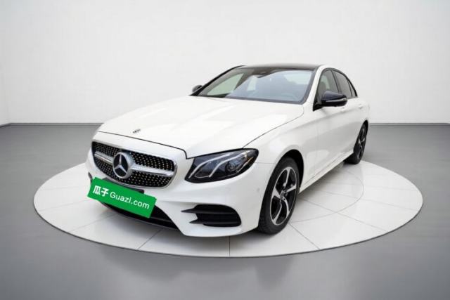 Ojetý Mercedes-Benz E-Class 2017 Restyled E 300 Sport Edition