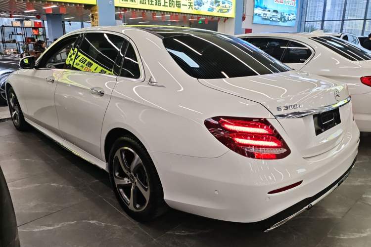 Used Mercedes-Benz E-Class 2017 E 300 L Sporty and Stylish Model Rear Left 45 Deg