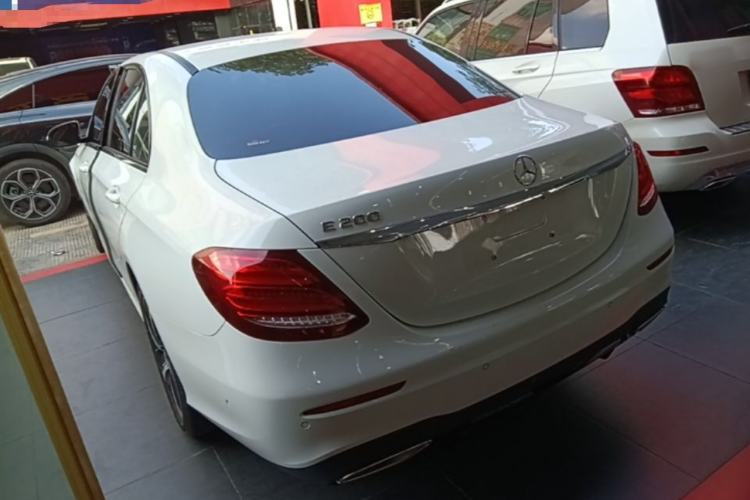 Used Mercedes-Benz E-Class 2017 E 200 Sport Rear Left 45 Deg