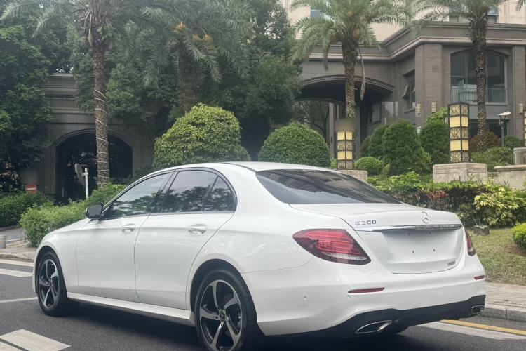 Used Mercedes-Benz E-Class 2017 E 200 Sport Rear Left 45 Deg