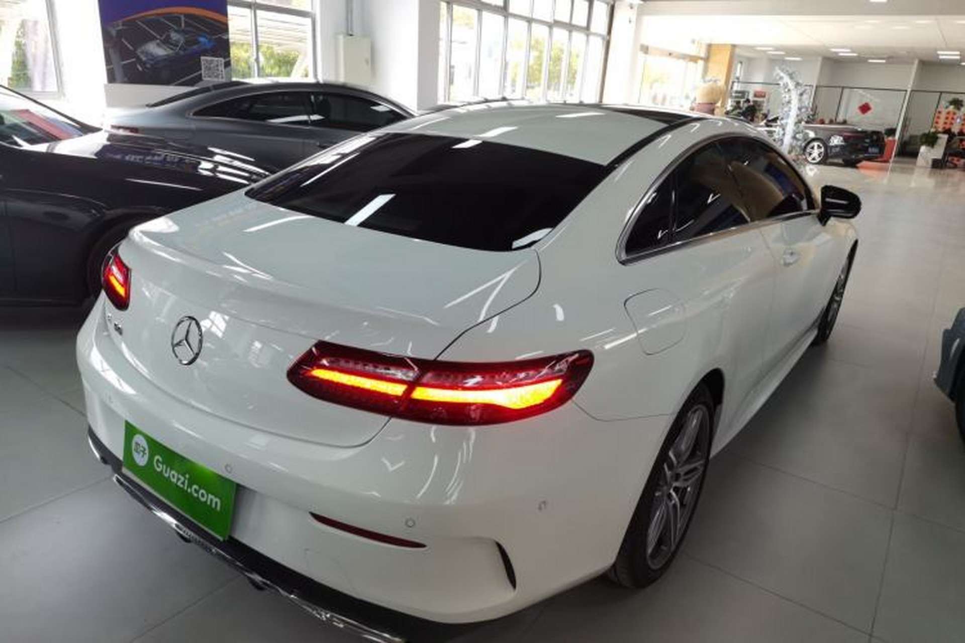 Used Mercedes-Benz E-Class 2017 E 200 Coupe Rear Right 45 Deg