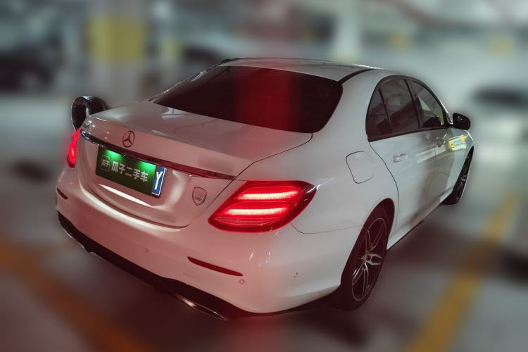 Used Mercedes-Benz E-Class 2017 E 200 Sport 4MATIC Rear Right 45 Deg