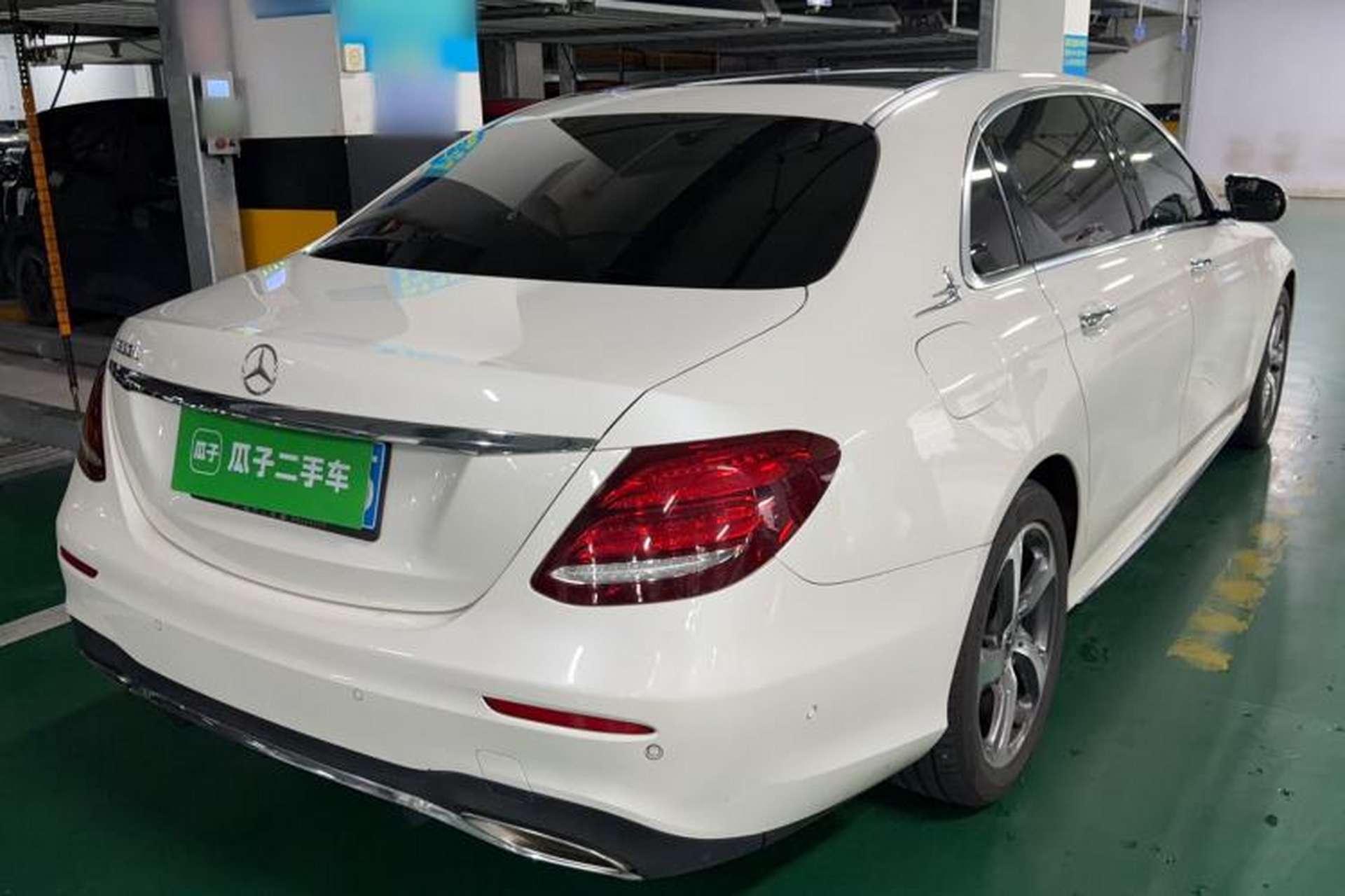 Used Mercedes-Benz E-Class 2017 E 300 L Sport Luxury Edition Rear Right 45 Deg