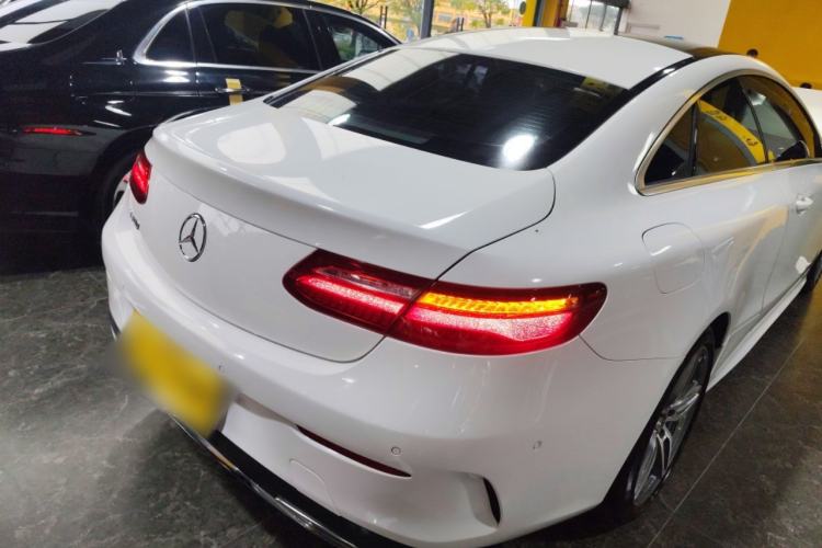 Used Mercedes-Benz E-Class 2017 E 200 Coupe Rear Right 45 Deg