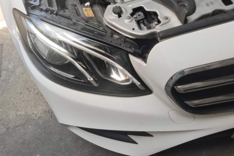 Used Mercedes-Benz E-Class 2017 E 300 Sport Edition Right Front Headlight