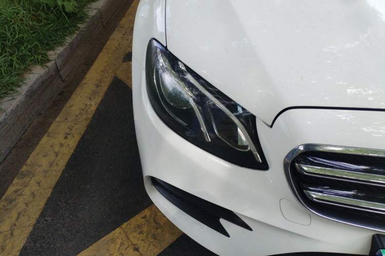 Used Mercedes-Benz E-Class 2017 E 200 Sport 4MATIC Right Front Headlight