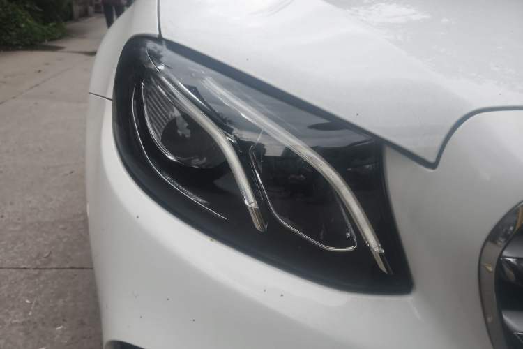 Used Mercedes-Benz E-Class 2017 E 200 L Sport 4MATIC Right Front Headlight