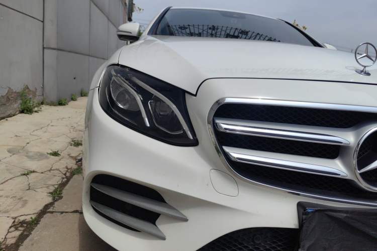 Used Mercedes-Benz E-Class 2017 E 200 L 4MATIC Right Front Headlight