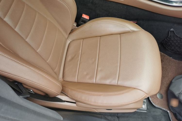 Used Mercedes-Benz E-Class 2017 E 300 L Sport Luxury Edition Right Front Seat