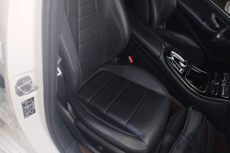 Used Mercedes-Benz E-Class 2017 E 320 L Sport 4MATIC Right Front Seat