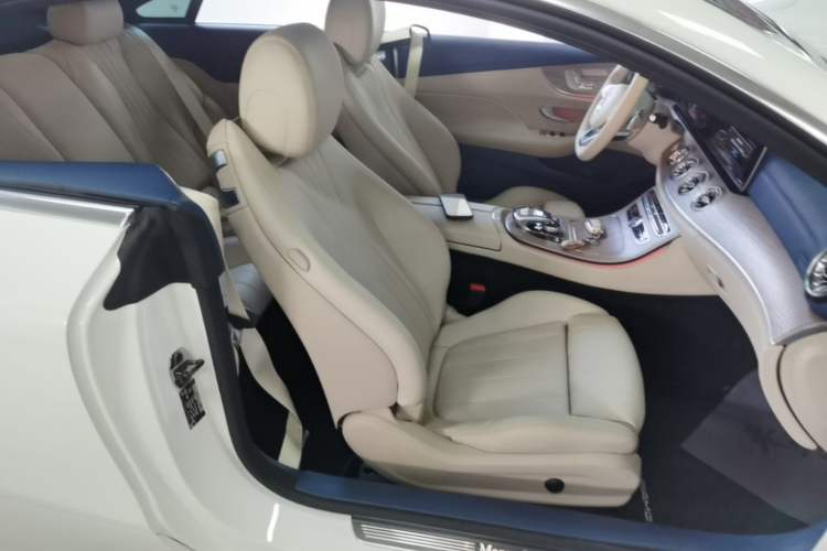 Used Mercedes-Benz E-Class 2017 E 200 Coupe Right Front Seat