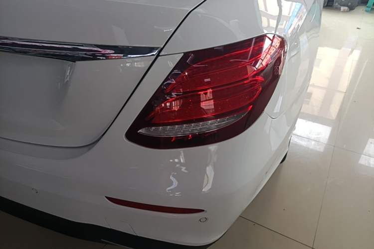 Used Mercedes-Benz E-Class 2017 E 200 Sport Right Rear Taillight