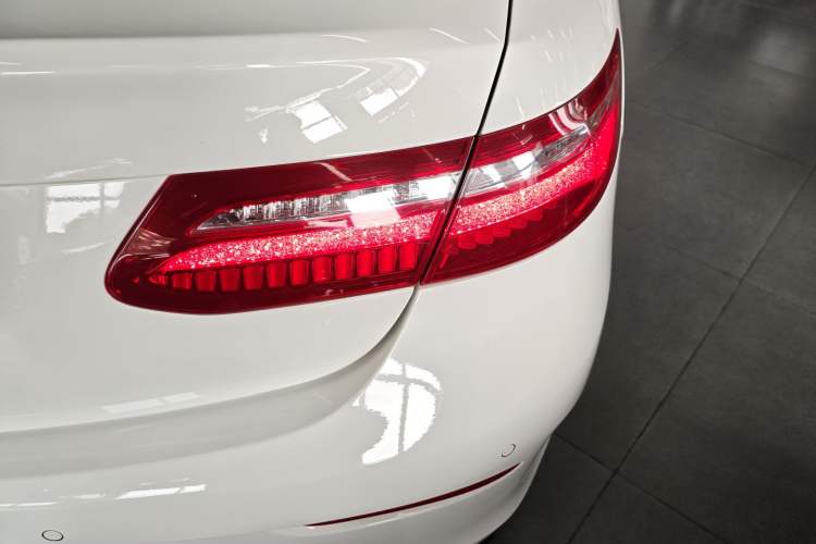 Used Mercedes-Benz E-Class 2017 E 300 Coupe Right Rear Taillight