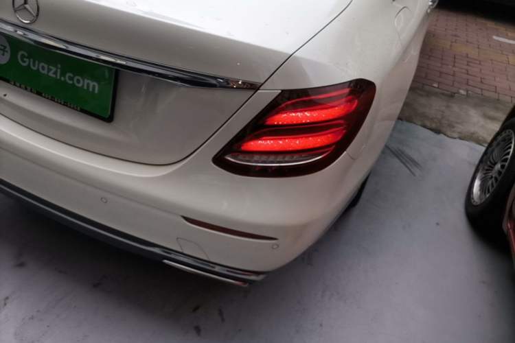 Used Mercedes-Benz E-Class 2017 E 300 L Luxury Model Right Rear Taillight