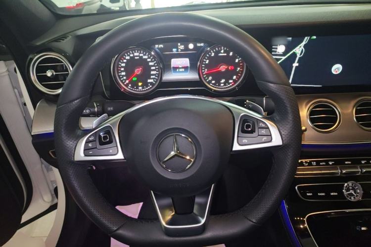 Used Mercedes-Benz E-Class 2017 E 200 Sport Steering Wheel