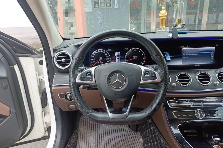 Used Mercedes-Benz E-Class 2017 E 300 L Sporty and Stylish Model Steering Wheel