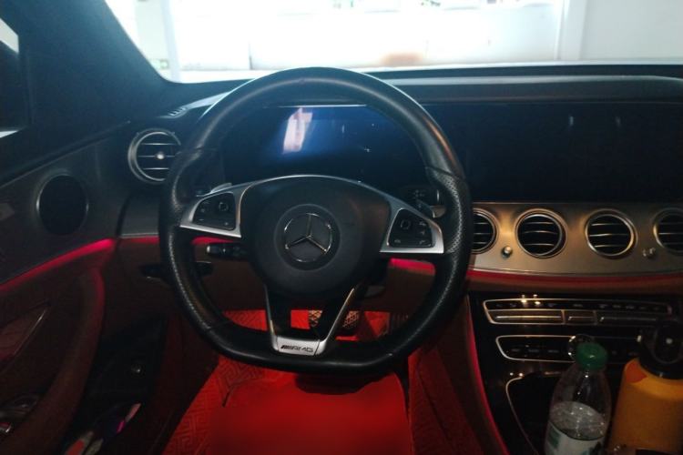 Used Mercedes-Benz E-Class 2017 E 200 Sport 4MATIC Steering Wheel