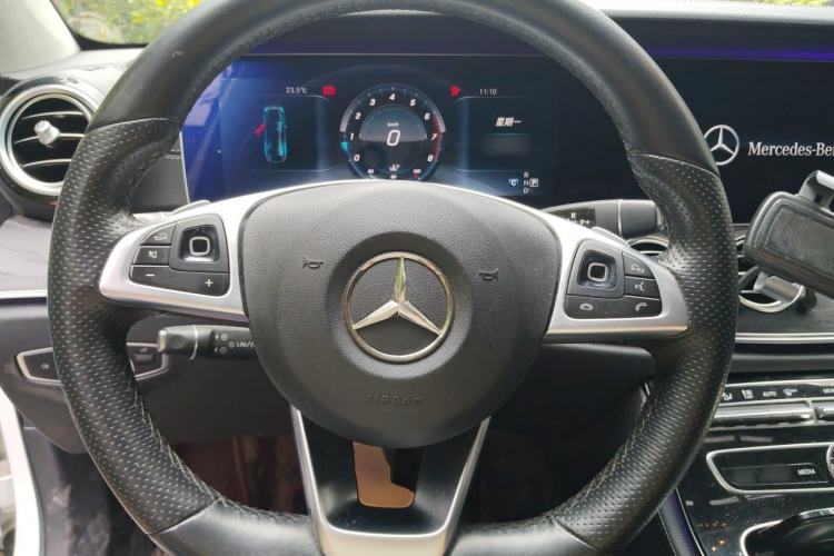 Used Mercedes-Benz E-Class 2017 E 200 L Sport 4MATIC Steering Wheel