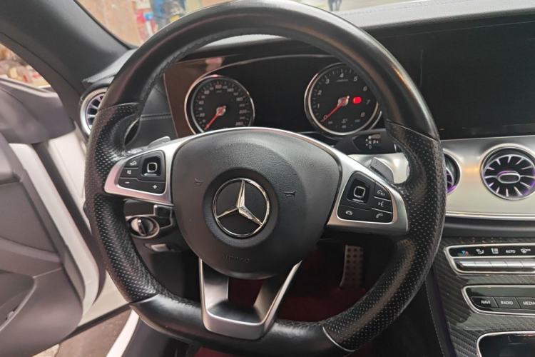 Used Mercedes-Benz E-Class 2017 E 200 4MATIC Coupe Steering Wheel
