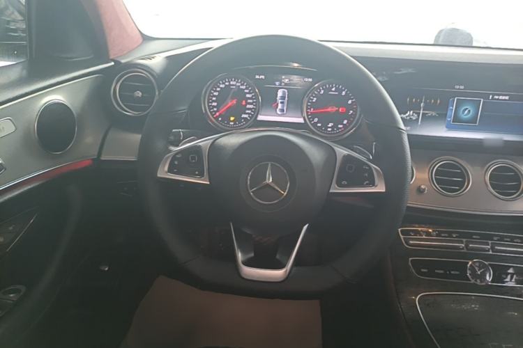 Used Mercedes-Benz E-Class 2017 E 200 Sport Steering Wheel