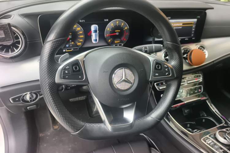Used Mercedes-Benz E-Class 2017 E 200 Coupe Steering Wheel