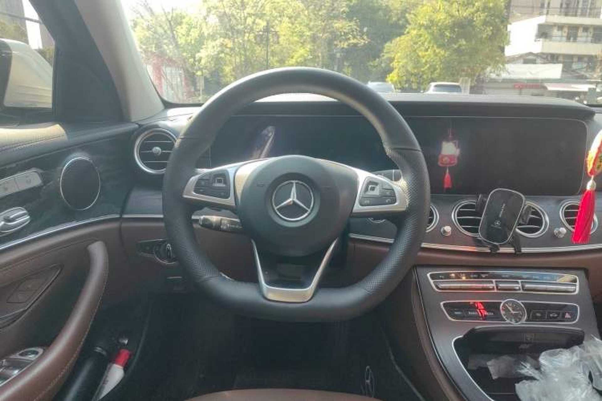 Used Mercedes-Benz E-Class 2017 E 300 L Sporty and Stylish Model Steering Wheel