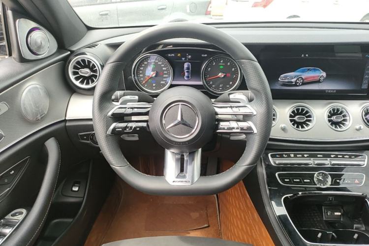 Used Mercedes-Benz E-Class 2017 E 200 Sport 4MATIC Steering Wheel